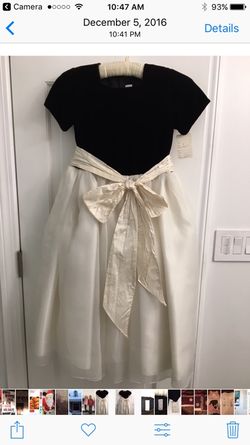 Holiday dress. Girls size 7.