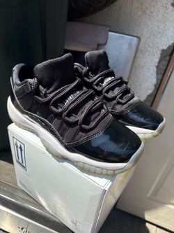 Jordan 11 retro space jam