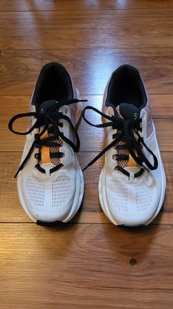 6.5 Onclouds Only Worn 7x