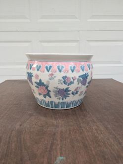 Medium Round Vase