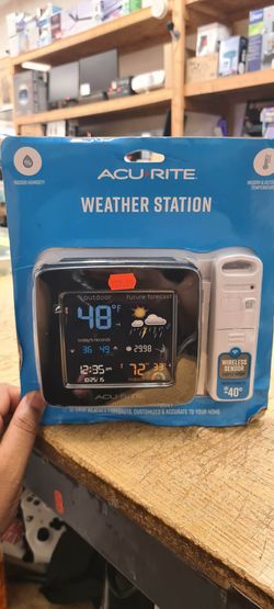 AcuRite Digital Weather Station Forecaster with Temperature and Humidity with Date and Time