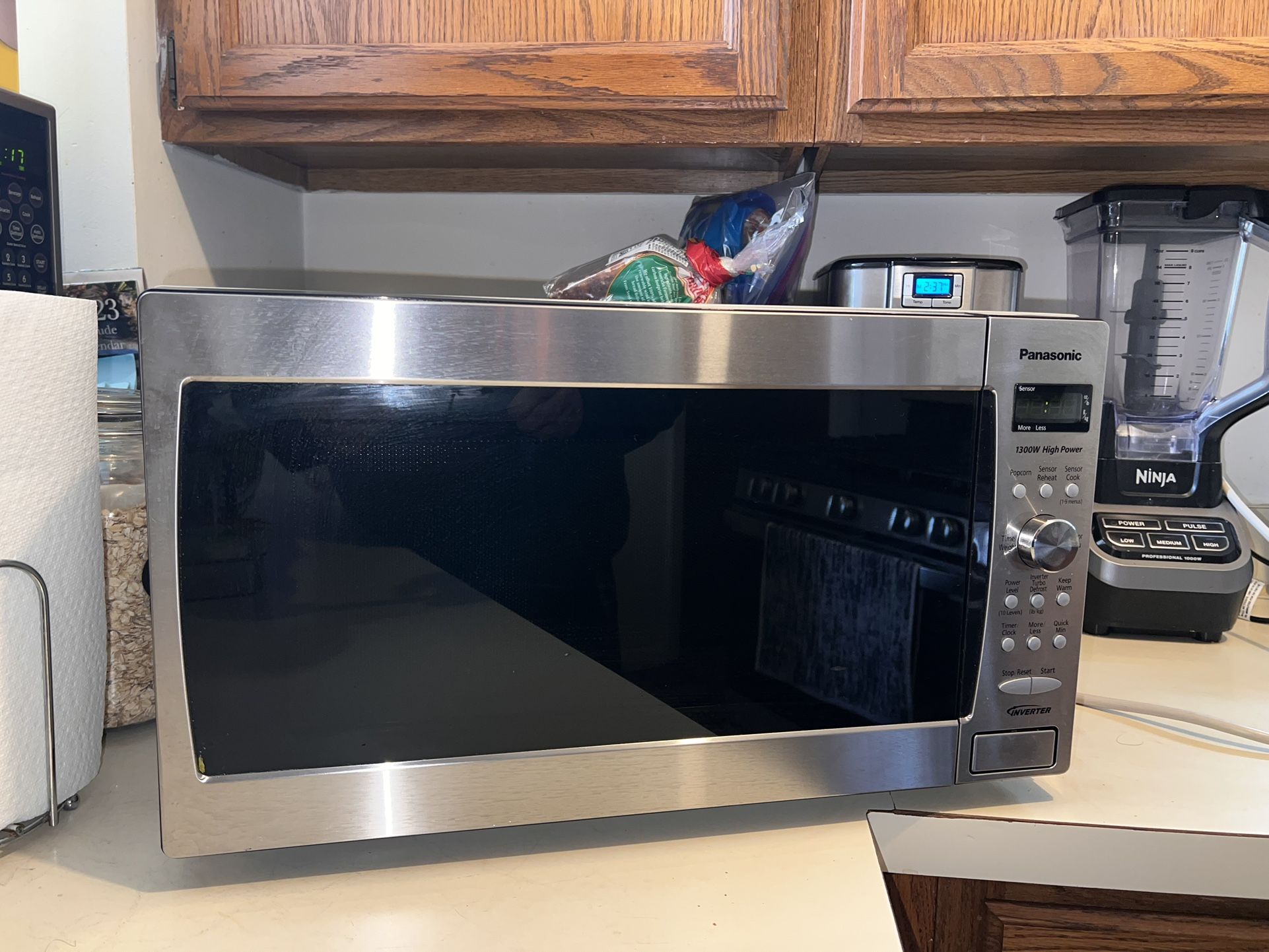  Panasonic 1300W Toaster Oven: Home & Kitchen