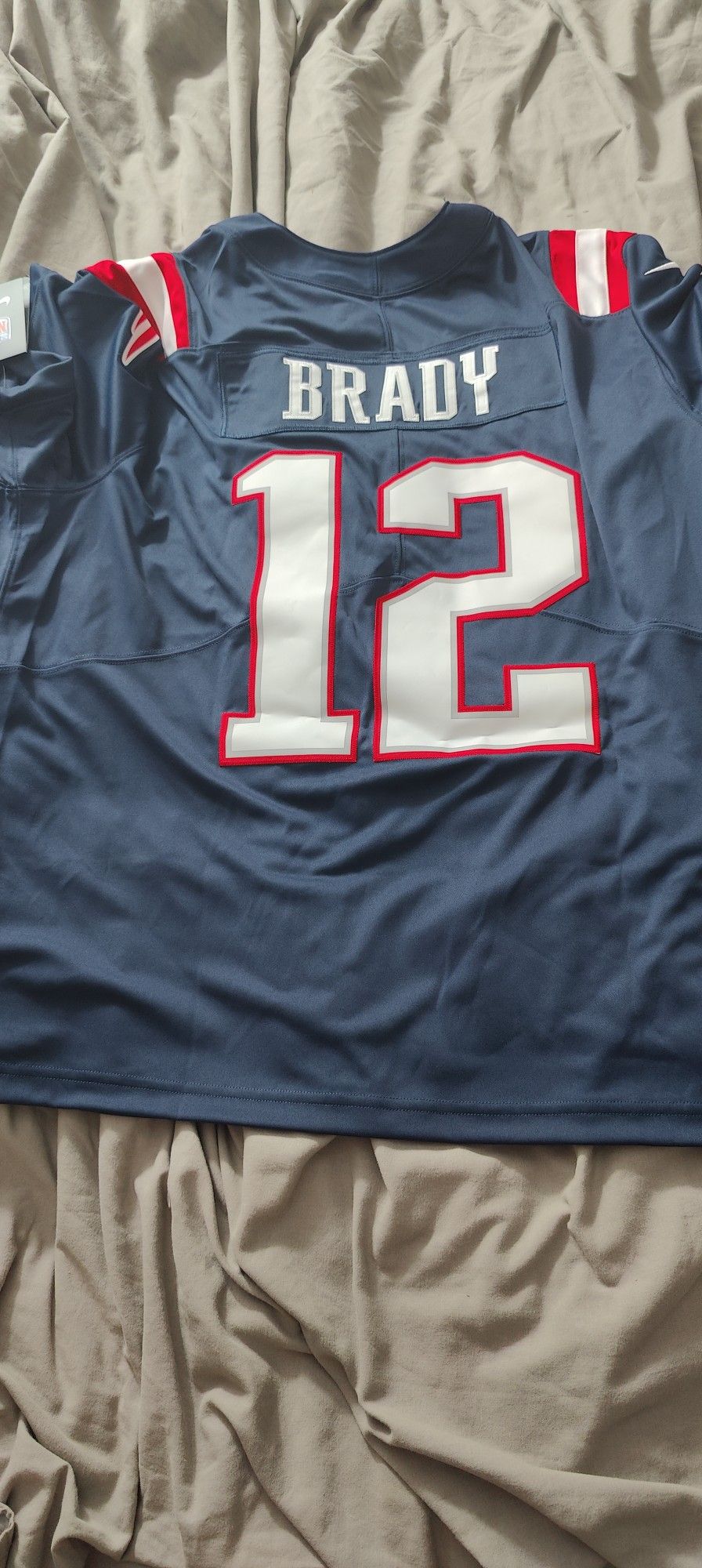 Brady Patriots #12 NfL Nike Brand New Jersey !!