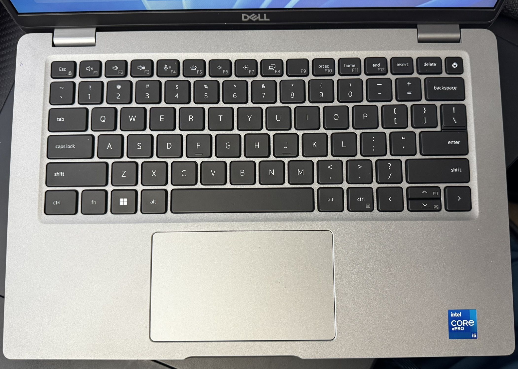 Dell Laptop with Windows 11 Pro in Great Condition