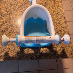 Baby shower attachable tub seat