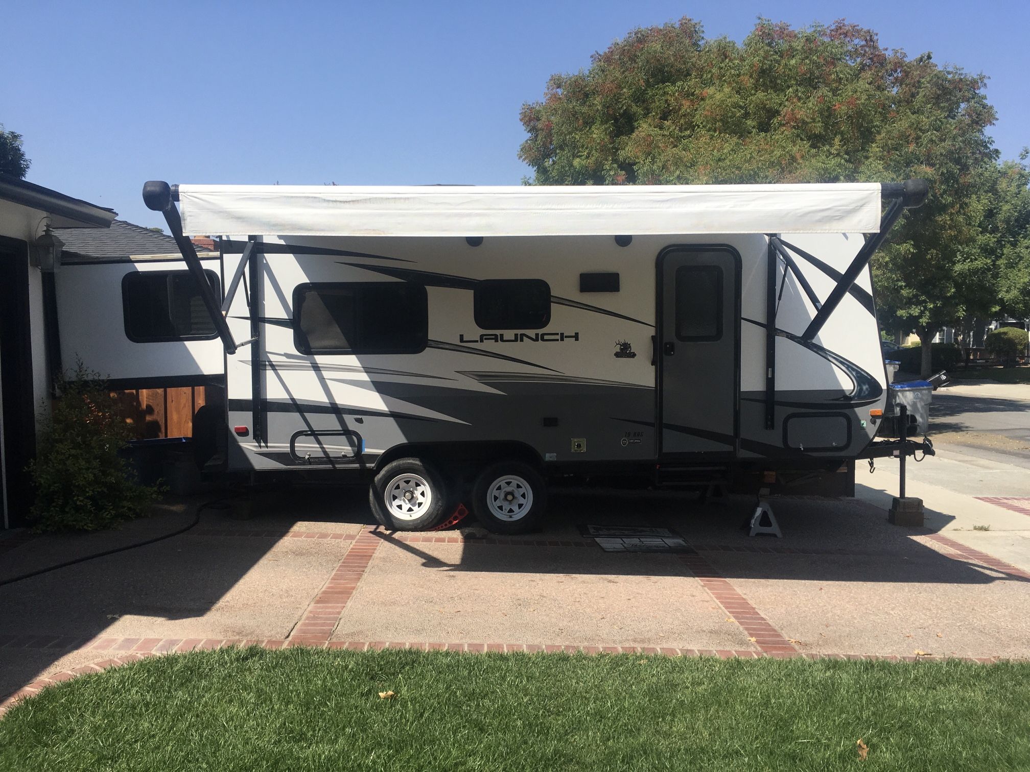 2018 StarCraft 19 Ft Camping Trailer