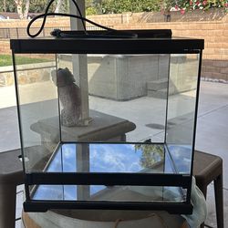 18x18x18 Reptile Enclosure