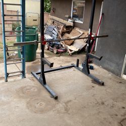 Multi Use Cap Strength Rack +FREE barbell