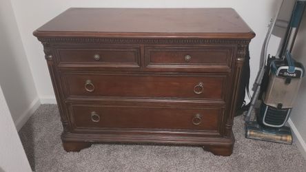 RUSTIC Dresser