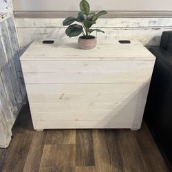 Set of Farmhouse Wooden Storage Box (2 Boxes)