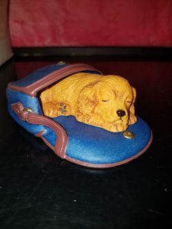 Cocker Spaniel dog figurine