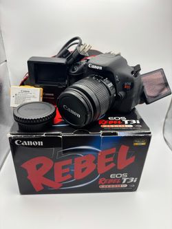 Canon EOS Rebel T3i DSLR Camera Kit – Excellent Condition w/ Extras