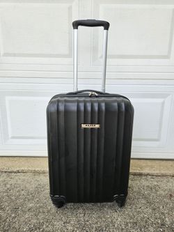Elite Luggage Carry on 4 wheels Hardside Spinner Suitcase