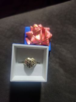 Nugget 14k de corazon nuevo original. Y bolsas mk tenis Nike todo originales