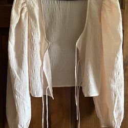 Levi's Embry Tie Front Blouse Fawn Pink Peach Puff Sleeve Size M Crop Top