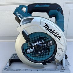 MAKITA 7 1/4 BRUSHLESS CIRCULAR SAW 36v TOOL ONLY