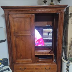 Ethan Allen TV Armoire 