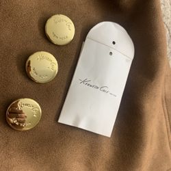 Fancy Gold Buttons
