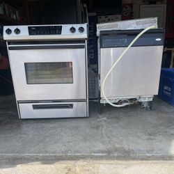Whirlpool Dishwasher And Stovetop Oven 