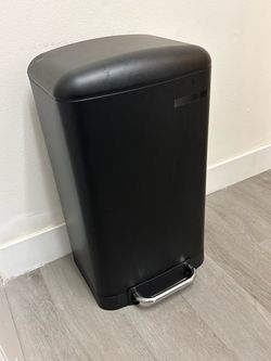 Trash Can