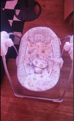 Baby swing