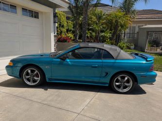 Ford Mustang 5.0