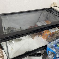 40 Gallon Breeder Tank 