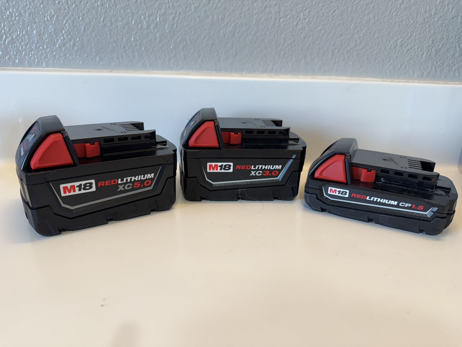 3 Milwaukee Batteries