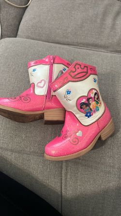 Disney store princess light up boots size 9