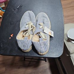 Womens Flat Shoes
