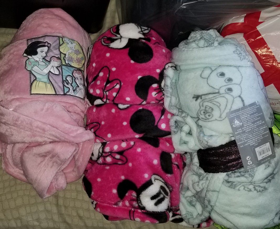 Disney Kids fleece throw blankets