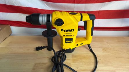 DeWalt 1 1/8 Inch SDS Rotary Hammer