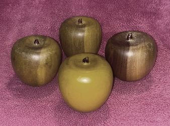 Wood Apples 3” x 3” set of 4 FLAWLESS! RARE! HTF!