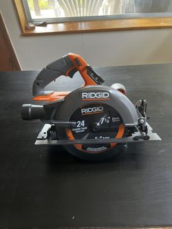Circular Saw 7 1/4 “ (only Tool)