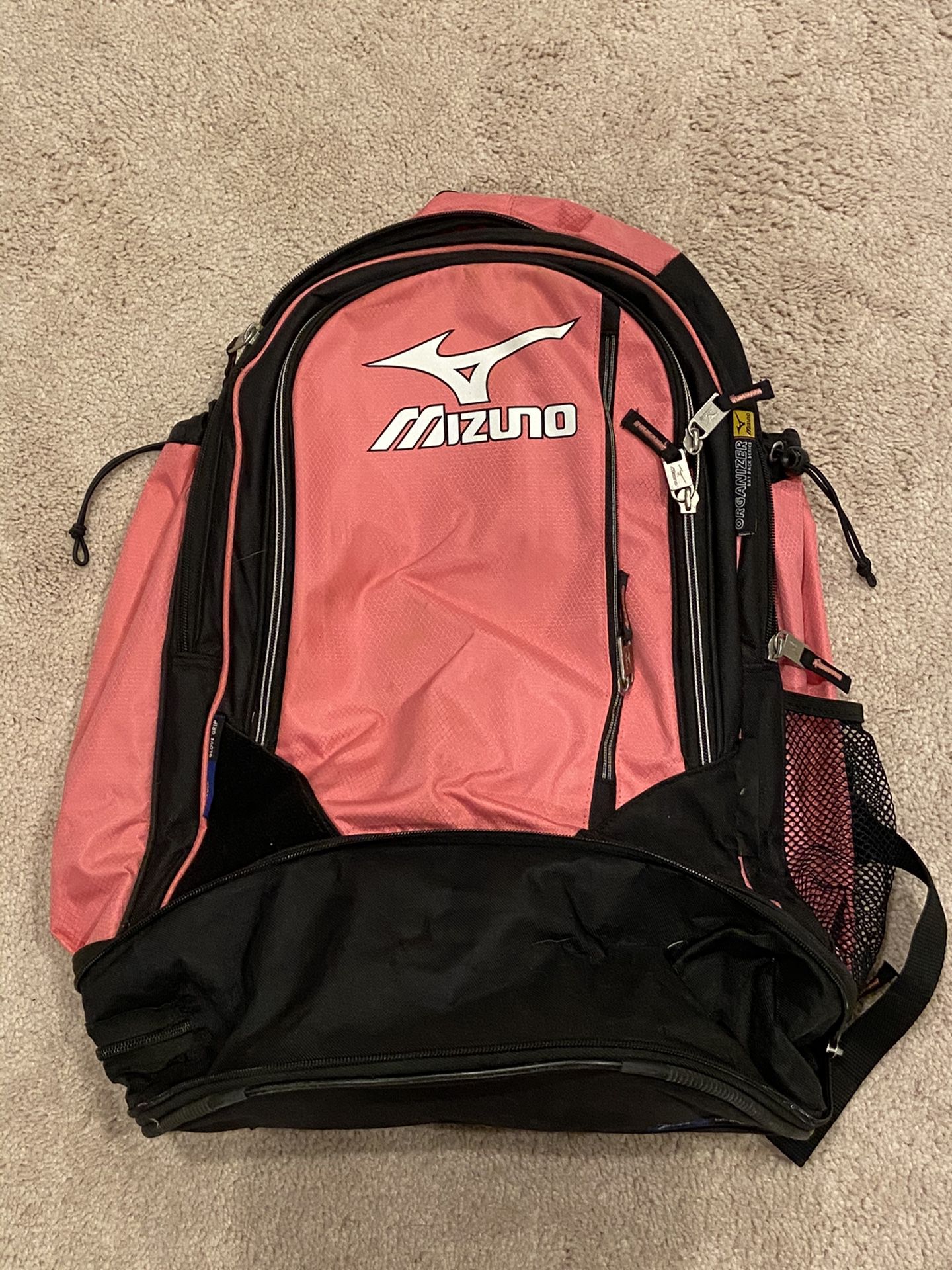 Mizuno softball bat backpack