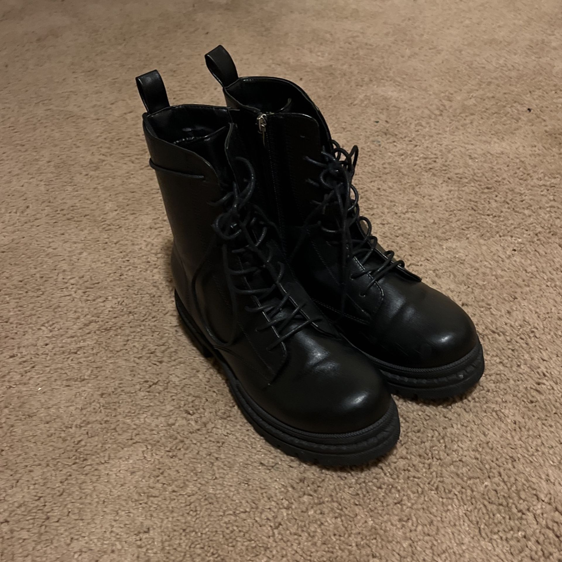 Black Boots