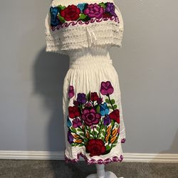 Vestido Mexicano $10 Talla L 