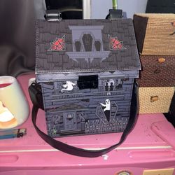 Kreepsville House Purse 