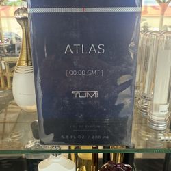 Tumi Atlas 6.8 Oz New