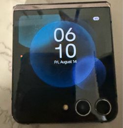 Samsung Galaxy Z Flip5