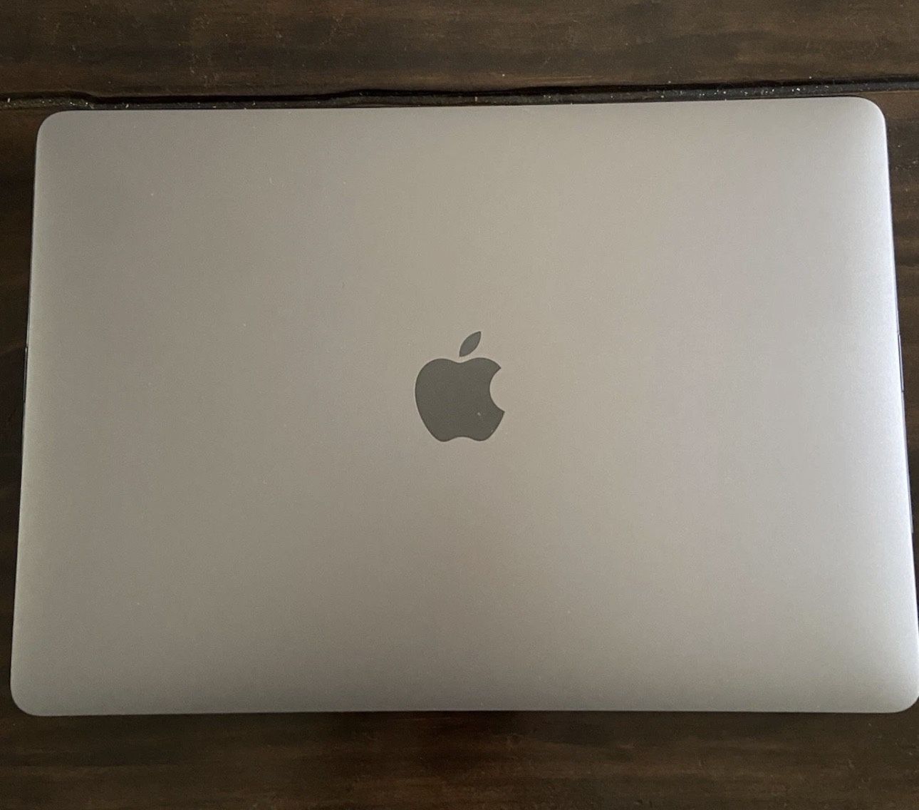 2017 13" Apple Macbook Pro Space Gray 2.3GHz Dual-Core Intel Core i5 8GB ram