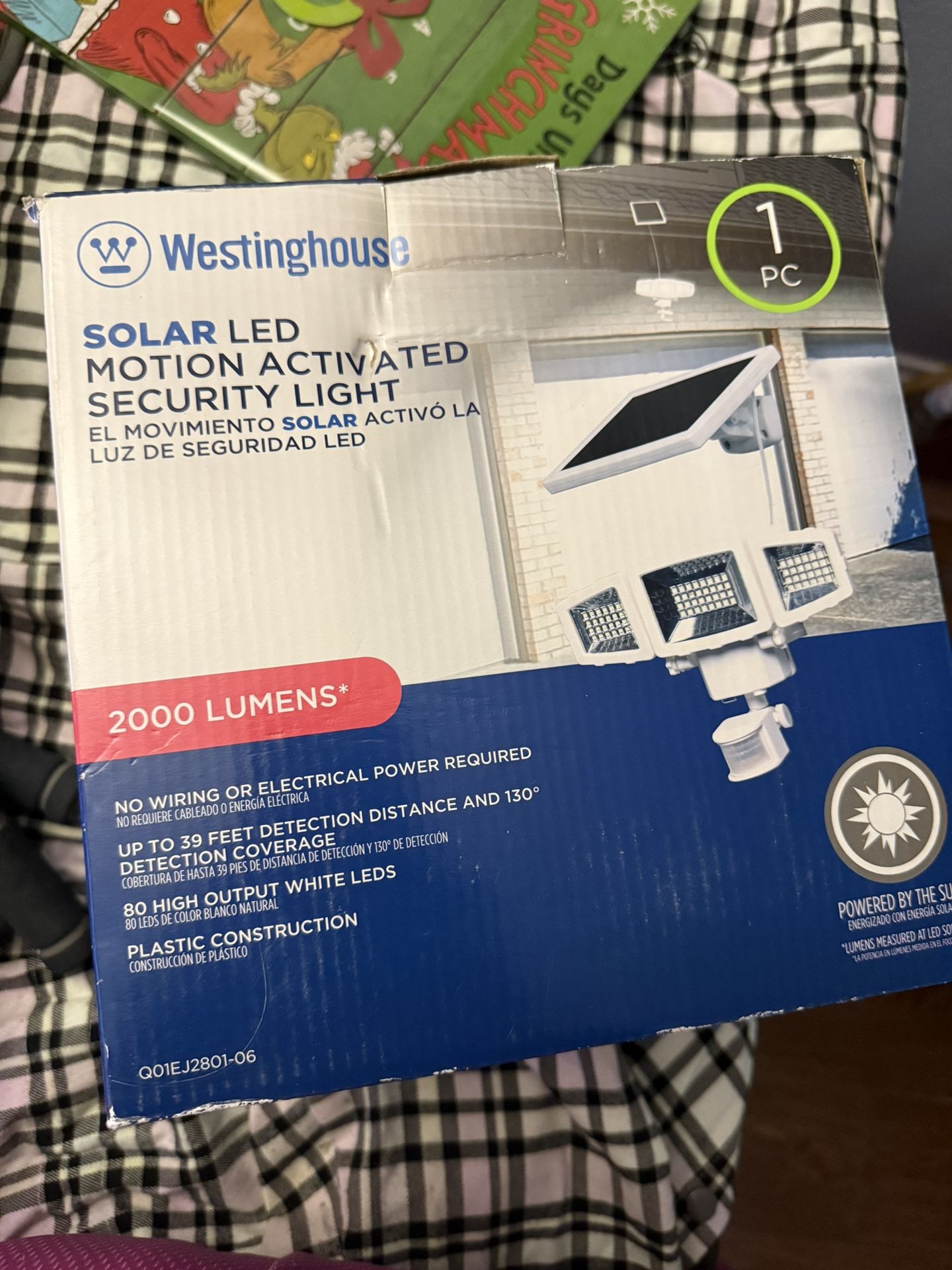 Westinghouse Solar Motion-Activated Security Light – 2000 Lumens
