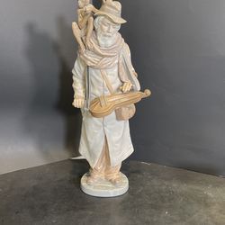 Lladro Organ Grinder 13 1/2” 5046