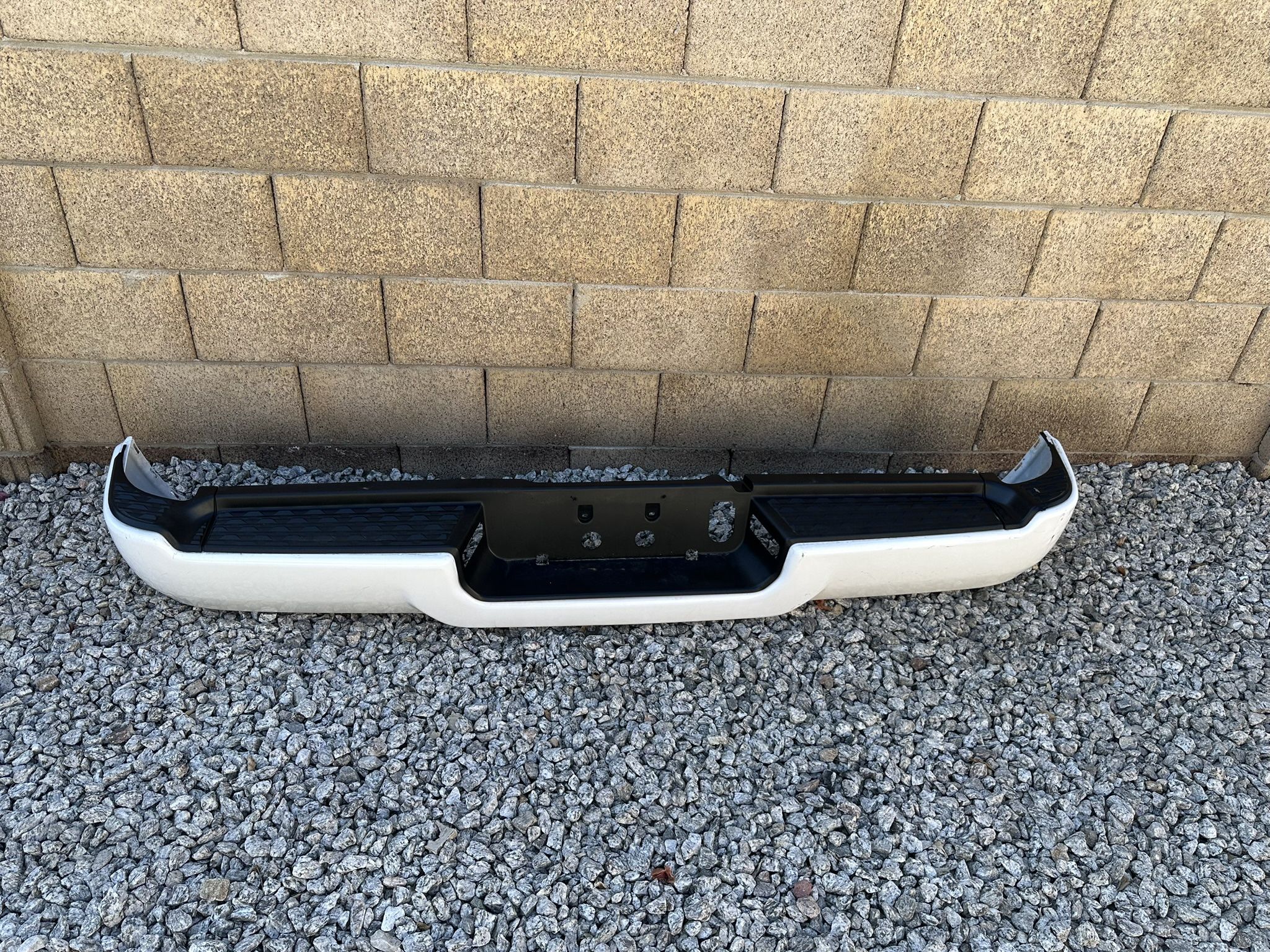 Dodge Ram Bumper 2019-2023, Dodge Ram rear bumper, dodge ram bumper complete with bumper step, OEM ORIGINAL PART