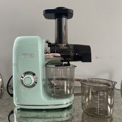 Electric Juicer 