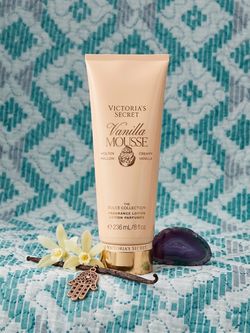 Victoria's Secret Vanilla Mousse Fragrance Lotion