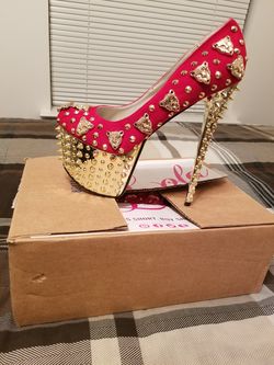 Womens Heels, Size 8.5