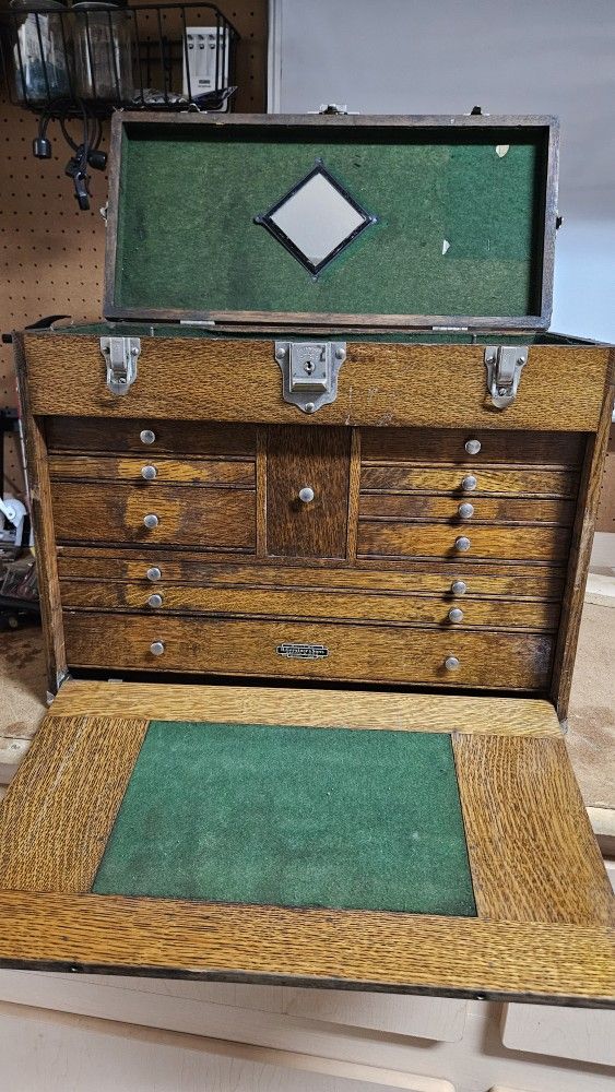 Vintage Gerstner O42 Oak Machinist Toolbox – 11 Drawer – 20"
