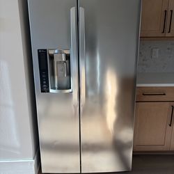 LG Refrigerator