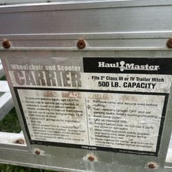 Trailer hitch, cargo carrier with ramp